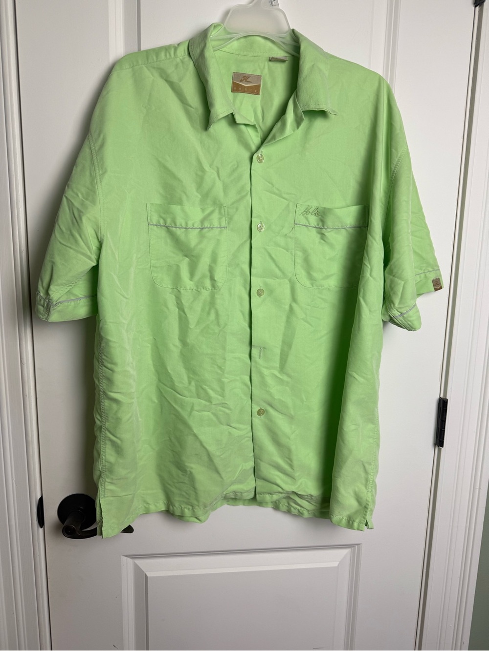 Hobie Light Green Short-Sleeve Button-Down Shirt